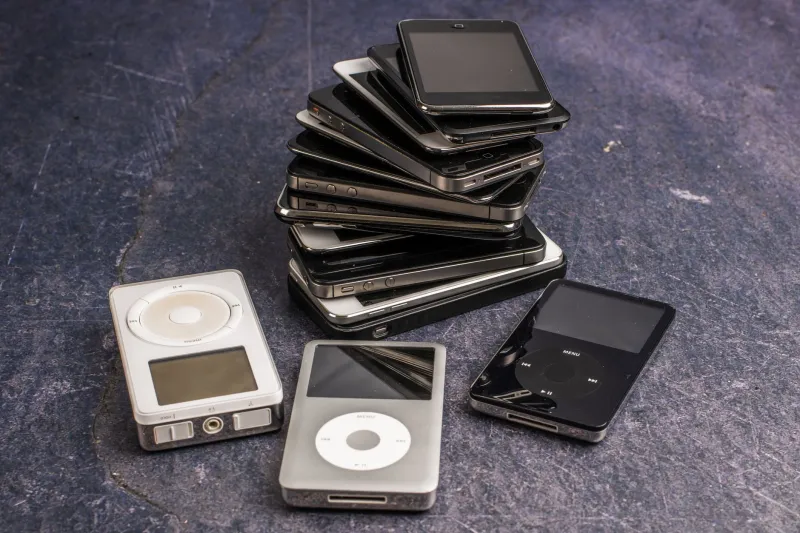 Ghosts in the Drawer: How Your Forgotten Devices Are Handing Identity Thieves Everything They Need