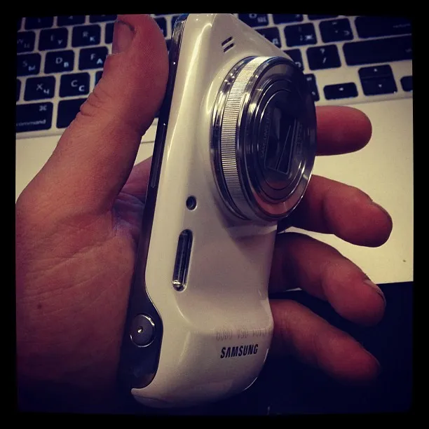 The Silent Witness in Every Snapshot: What Your Photos Reveal Long After You Hit Delete